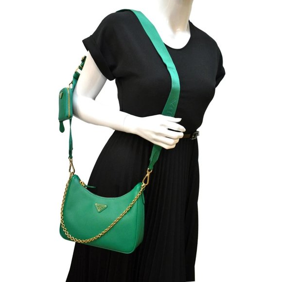 PRADA  Re-Edition 2005 Saffiano Leather Shoulder Bag Green - Picture 2 of 14